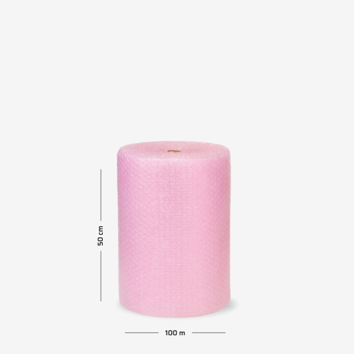 Różowa folia bąbelkowa zwinięta w rolkę 50cm 100mb, używana do ochrony delikatnych przedmiotów podczas transportu.