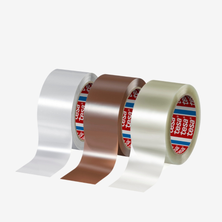 Różne taśmy pakowe tesa® w różnych kolorach i rozmiarach