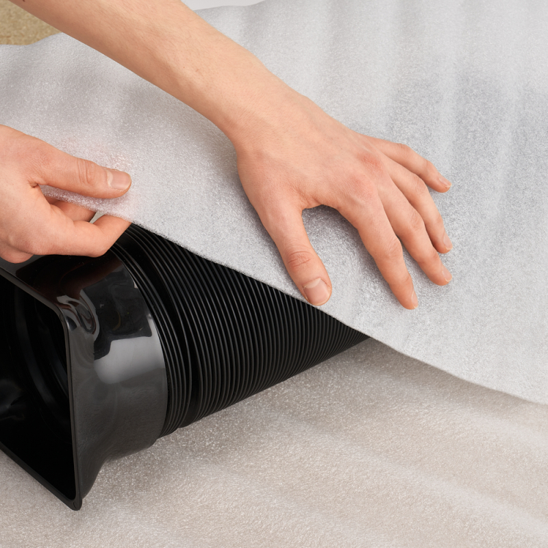 Pianka polietylenowa8mm w użyciu - obiektyw zabezpieczony pianką.