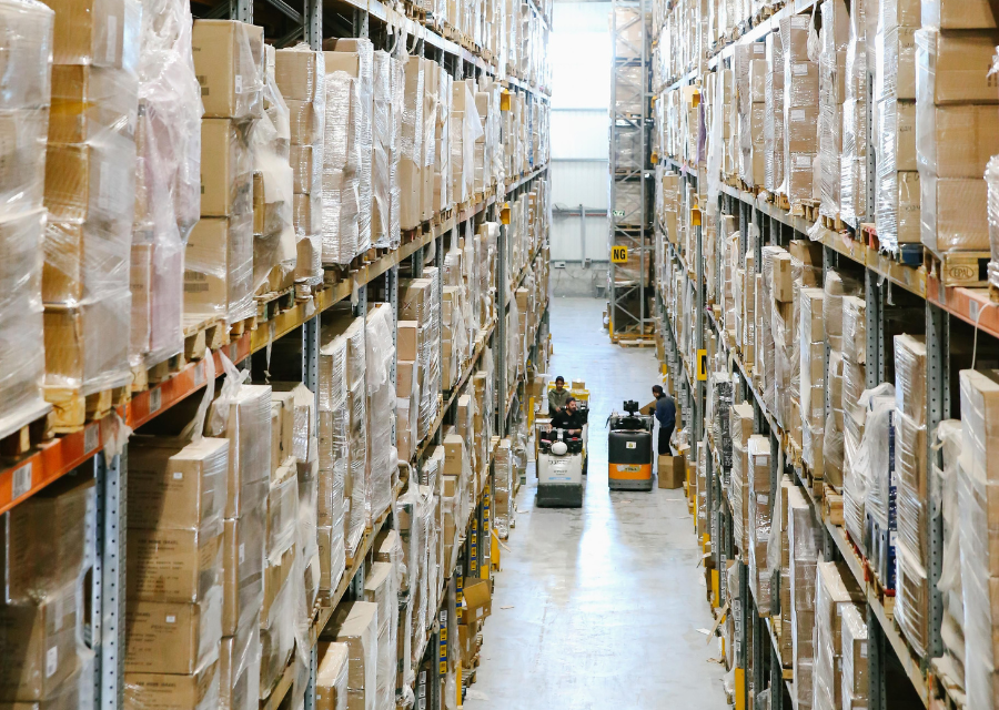 Peaki sprzedażowe – jak zmniejszyć liczbę zwrotów w e-commerce?